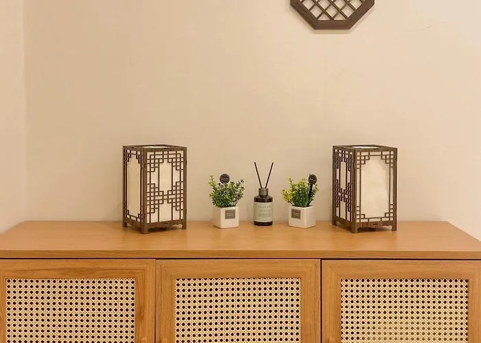 Villa Open Special Price Mujeong Station 7 Minutes Lotte World Seokchon Garden Five Adjacent Two 4 People, Up To 8 People